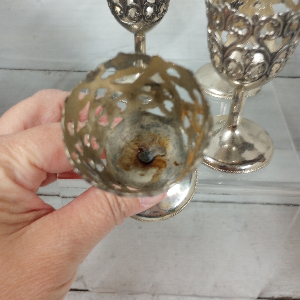 Vintage Antique Set of 4 Metal Silver Plated Tulip Cordial Glass Holders Cups. - Picture 5 of 11